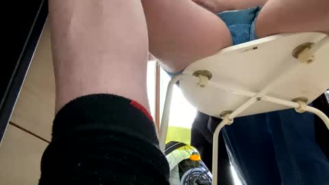 Snapshot of serpenttiin chatting on February 1, 2026, 1:53 pm serpenttiin online show from February 1, 2026, 1:53 pm