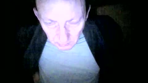 serrano49 online show from April 10, 2026, 2:06 am