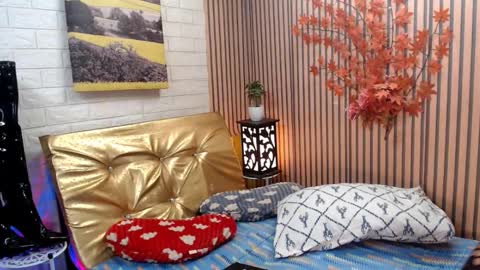 call me MILES   online show from January 10, 2025, 5:15 am