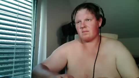 Snapshot of setcuna chatting on July 1, 2026, 6:29 pm setcuna online show from July 1, 2026, 6:29 pm