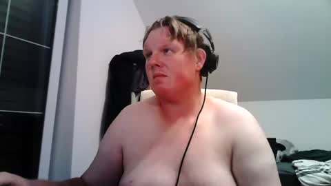 Snapshot of setcuna chatting on August 7, 2026, 7:38 pm setcuna online show from August 7, 2026, 7:38 pm