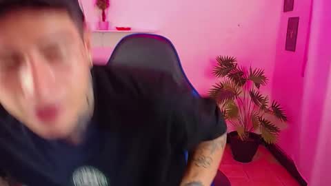 Thomas online show from February 24, 2026, 10:19 pm