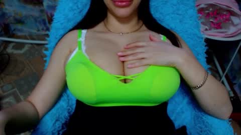 Snapshot of seu_cute chatting on September 17, 2025, 12:07 pm seu_cute online show from September 17, 2025, 12:07 pm