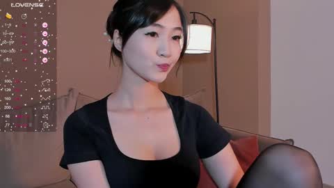 Snapshot of seulbi chatting on September 25, 2025, 3:38 pm Sana online show from September 25, 2025, 3:38 pm