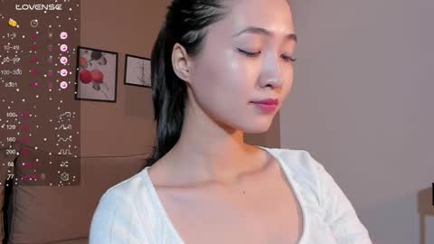 Snapshot of seulbi chatting on October 21, 2025, 4:19 pm Sana online show from October 21, 2025, 4:19 pm