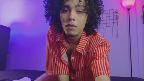 Snapshot of seven7xis chatting on October 31, 2025, 4:24 am Alexis online show from October 31, 2025, 4:24 am