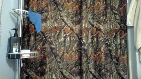 Snapshot of seveninch4 chatting on December 6, 2024, 2:02 am seveninch4 online show from December 6, 2024, 2:02 am