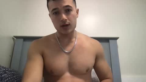 Snapshot of seveninchsteve_ chatting on February 9, 2025, 8:02 pm seveninchsteve_ online show from February 9, 2025, 8:02 pm