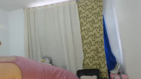 Snapshot of sex_forever77 chatting on March 4, 2025, 8:05 pm Karol y antony online show from March 4, 2025, 8:05 pm