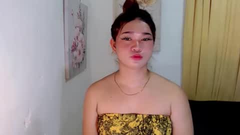 Snapshot of sex_lover26 chatting on November 25, 2025, 5:40 am sex_lover26 online show from November 25, 2025, 5:40 am