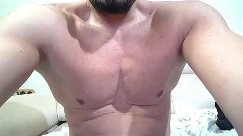 Snapshot of sex_machine_19 chatting on November 28, 2025, 6:43 pm SEX MACHINE 19 online show from November 28, 2025, 6:43 pm