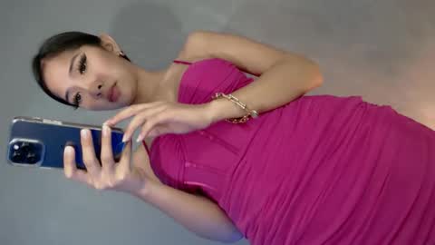 Snapshot of sex_slayer18 chatting on January 15, 2025, 1:23 am Lily online show from January 15, 2025, 1:23 am