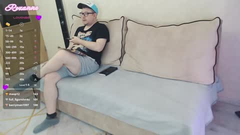 Snapshot of sex_space chatting on December 15, 2024, 12:28 pm Roxy Kate Mary Alex Arnold online show from December 15, 2024, 12:28 pm