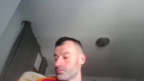 Snapshot of sexbrute chatting on November 23, 2025, 2:17 pm sexbrute online show from November 23, 2025, 2:17 pm