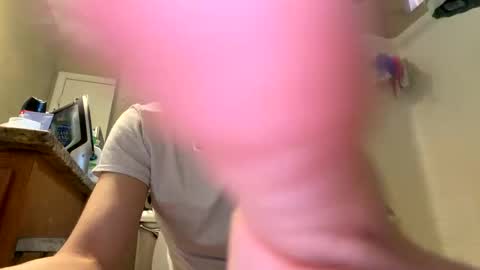 sexcccteeen17 online show from April 19, 2026, 3:00 pm