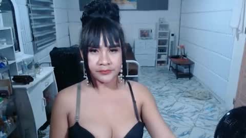 Snapshot of sexcum_trendingts_now chatting on October 6, 2025, 8:12 am MS Anna online show from October 6, 2025, 8:12 am