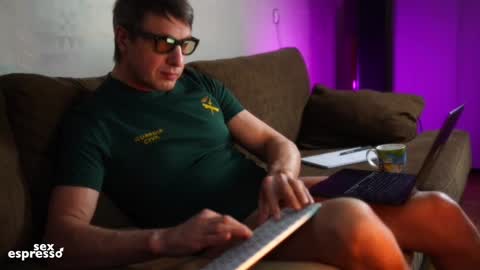 Snapshot of sexespresso chatting on January 17, 2025, 7:05 pm Thank you for Birthday Wishes online show from January 17, 2025, 7:05 pm