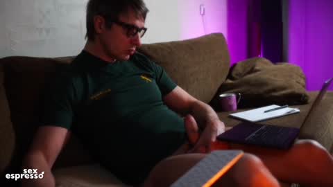 Snapshot of sexespresso chatting on February 28, 2025, 5:15 pm Thank you for Birthday Wishes online show from February 28, 2025, 5:15 pm