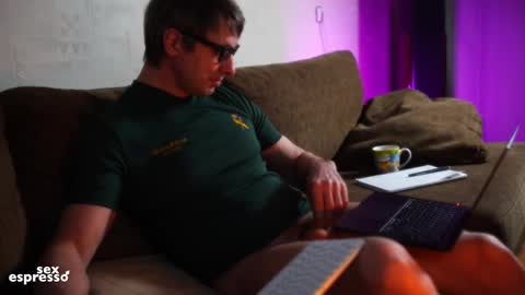 Snapshot of sexespresso chatting on February 28, 2025, 8:18 pm Thank you for Birthday Wishes online show from February 28, 2025, 8:18 pm