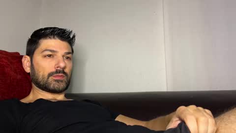 Lucenzo  online show from February 7, 2026, 9:24 am