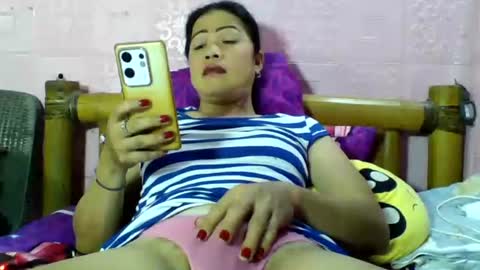 Snapshot of sexgoddesses4u chatting on October 13, 2025, 2:00 am Ems online show from October 13, 2025, 2:00 am