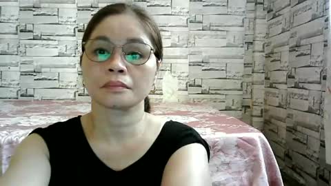 Snapshot of sexi_monica chatting on July 5, 2026, 4:19 am sexi_monica online show from July 5, 2026, 4:19 am