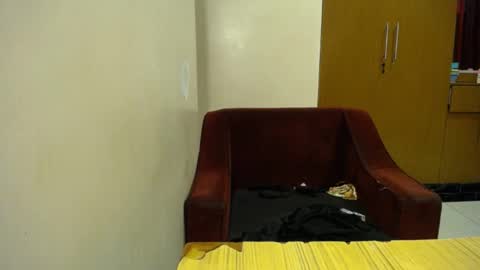 Mari online show from April 1, 2026, 2:36 pm