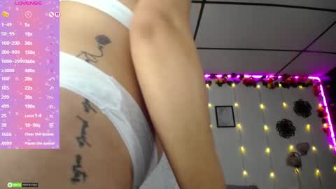 Snapshot of sexifacex1 chatting on April 30, 2026, 8:57 pm Lili online show from April 30, 2026, 8:57 pm