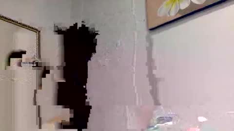 Snapshot of sexiiisenseiii chatting on September 21, 2025, 8:21 pm dankdiggler online show from September 21, 2025, 8:21 pm