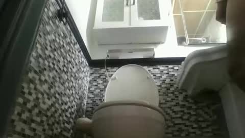 sexiiyellowboii87 online show from March 15, 2026, 4:57 pm