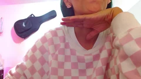 Snapshot of sexmilkdirty chatting on December 24, 2024, 3:16 am sexmilkdirty online show from December 24, 2024, 3:16 am