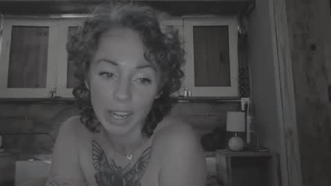 Snapshot of sexnchocolate chatting on January 5, 2025, 7:28 pm Trixy Rose online show from January 5, 2025, 7:28 pm