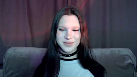 Nextdoor Princess online show from March 7, 2025, 12:48 am