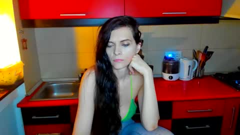 sexqueen1111 online show from March 27, 2026, 8:37 am