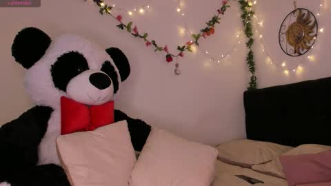 Snapshot of sextape_couple chatting on September 15, 2025, 3:39 am Ask me online show from September 15, 2025, 3:39 am