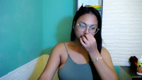 Snapshot of sexuallyattractive_mae chatting on July 6, 2026, 7:05 am sexuallyattractive_mae online show from July 6, 2026, 7:05 am