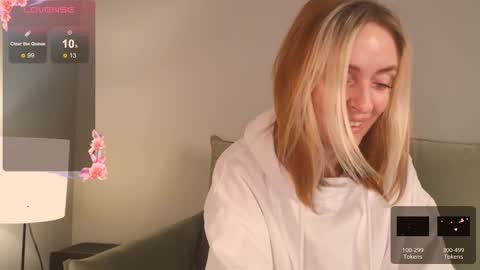 Ray  New video in bio online show from January 24, 2025, 5:53 pm