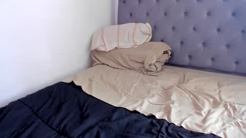 Snapshot of sexx_hunters chatting on December 23, 2024, 9:29 pm Jax and Lu online show from December 23, 2024, 9:29 pm