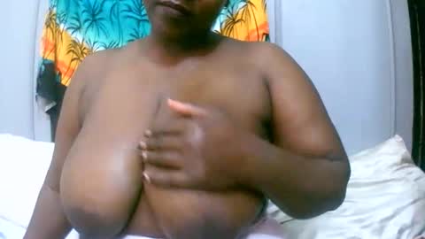sexxi_ebony online show from February 11, 2026, 12:04 am