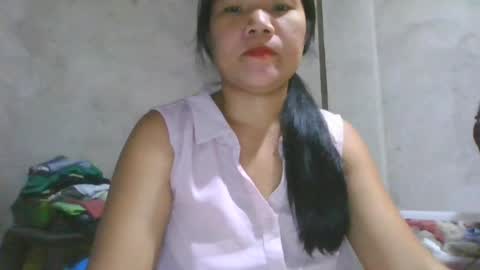 Snapshot of sexxxymomsh chatting on June 12, 2026, 6:23 am sexxxymomsh online show from June 12, 2026, 6:23 am
