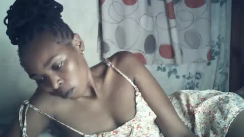 sexxy_curvy23 online show from April 1, 2026, 6:27 pm