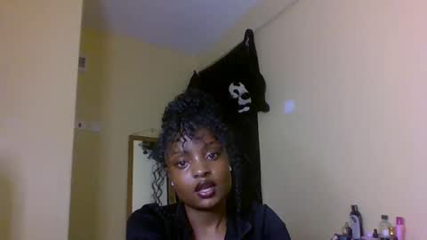 Snapshot of sexxy_daisyy chatting on October 24, 2025, 8:11 am sexxy_daisyy online show from October 24, 2025, 8:11 am