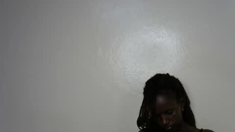 Snapshot of sexxy_nisa chatting on March 10, 2025, 11:16 pm sexxy_nisa online show from March 10, 2025, 11:16 pm