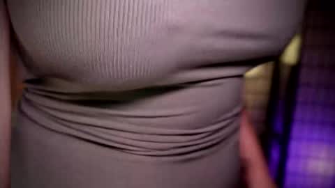 Snapshot of sexxy_vixen chatting on October 1, 2025, 1:17 pm Lexy online show from October 1, 2025, 1:17 pm