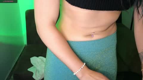  Angie   online show from April 28, 2026, 2:27 am