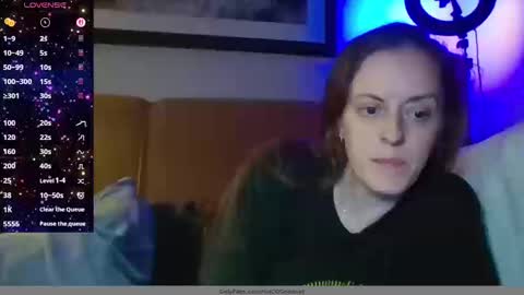 Snapshot of sexy420girl5 chatting on October 14, 2025, 5:52 am sexy420girl5 online show from October 14, 2025, 5:52 am