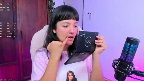 sexy__emma online show from April 15, 2026, 2:46 pm