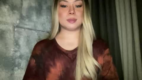 BREANNA online show from April 23, 2026, 3:47 pm