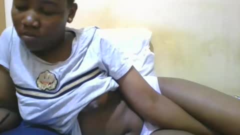 Snapshot of sexy_ariana90 chatting on October 10, 2025, 11:31 am Reshia online show from October 10, 2025, 11:31 am