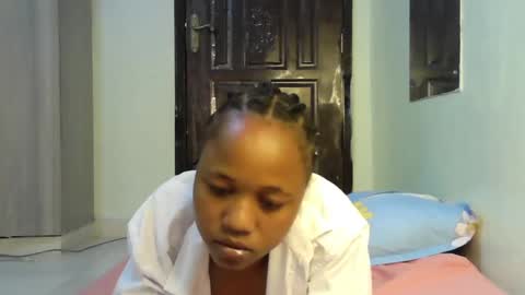 Snapshot of sexy_ariana_2 chatting on January 29, 2025, 3:22 am Ariana online show from January 29, 2025, 3:22 am